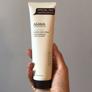 ahava deadsea water mineral hand cream